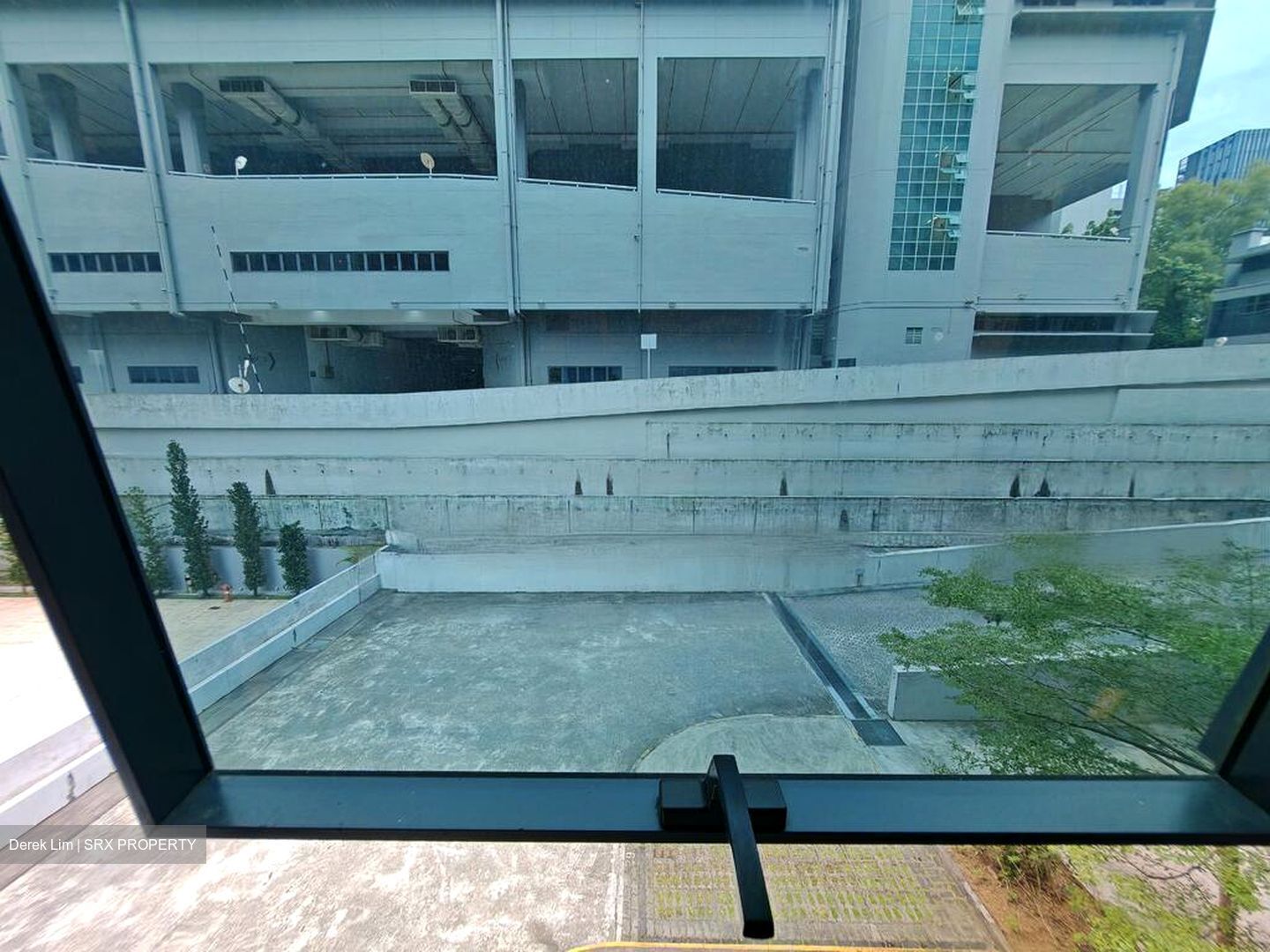 Interlocal Centre (D5), Factory #468126181